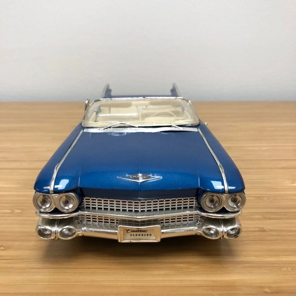 Cadillac Eldorado Diecast Model Car Blue 1959 Convertible Classic Collectible